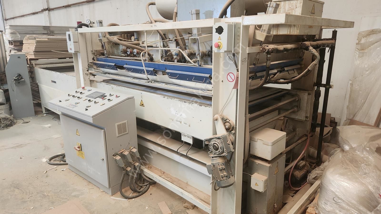 AS METAL Forma Plus Balon Membran Pres 2 Tabla 2100x960 (2011)