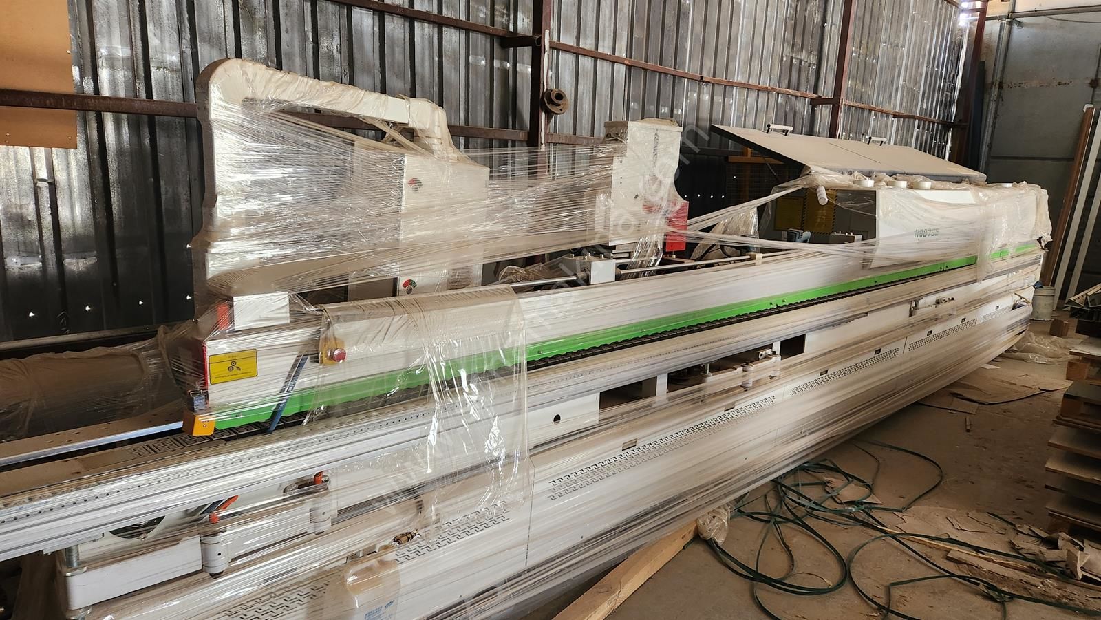 Nanxing NB875E Softforming Kenar Bantlama Makinesi (2022) İLK EL (Kurulmamış)