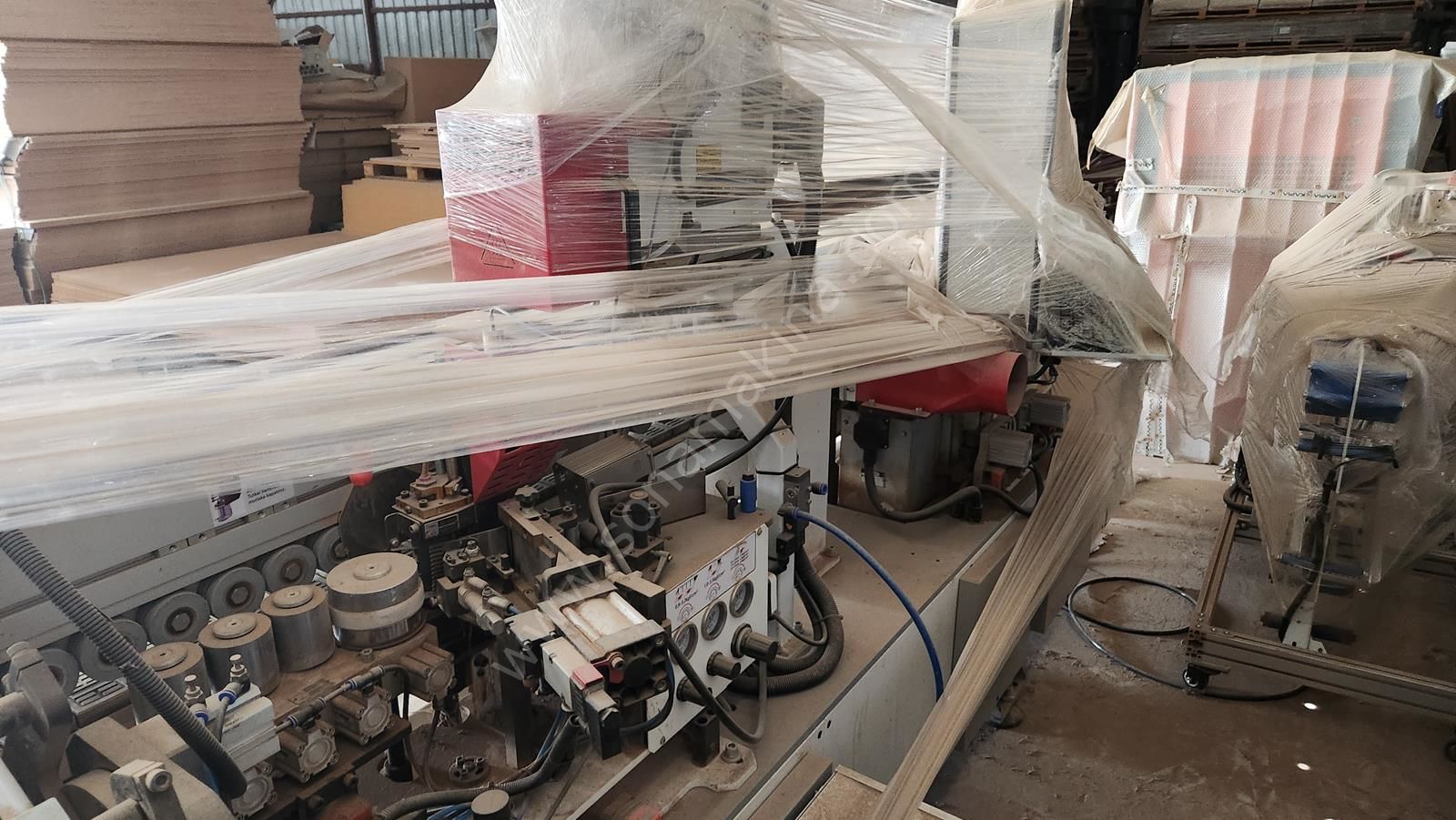 Nanxing NB875E Softforming Kenar Bantlama Makinesi (2022) İLK EL (Kurulmamış)