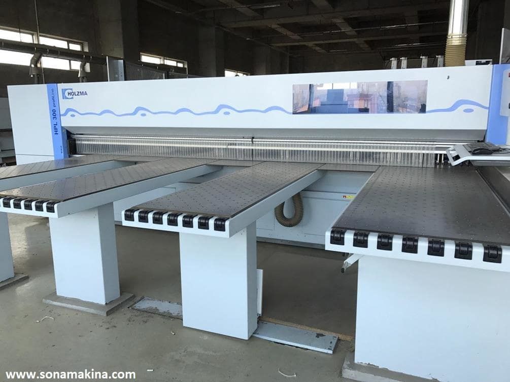 HOLZMA Profiline HPL 300/43/22  Power Concept Asansörlü Panel Ebatlama Makinesi (2015) İLK EL