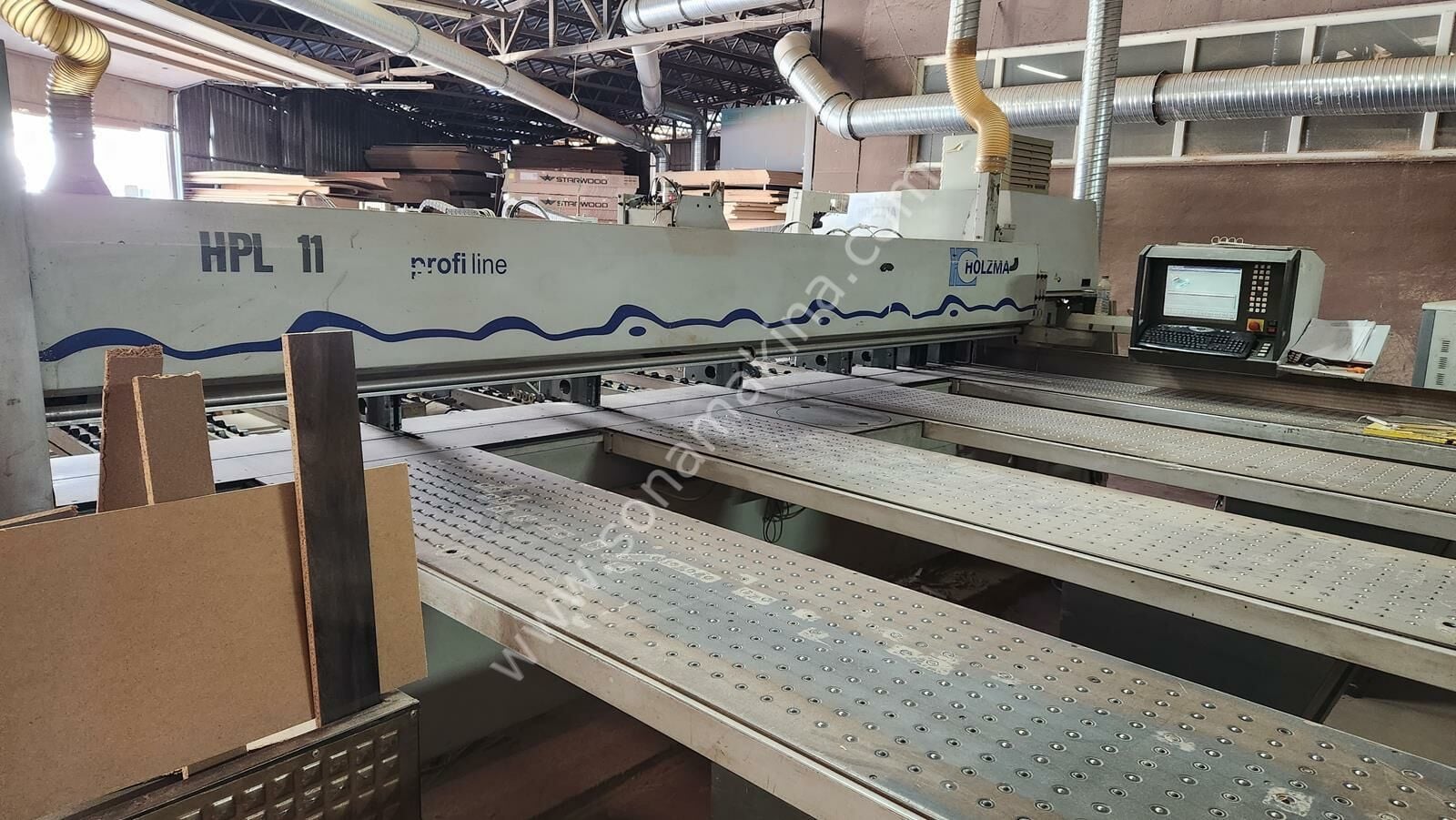 Holzma Profiline HPL 11/43/22 Asansörlü Panel Ebatlama Makinesi (2001)