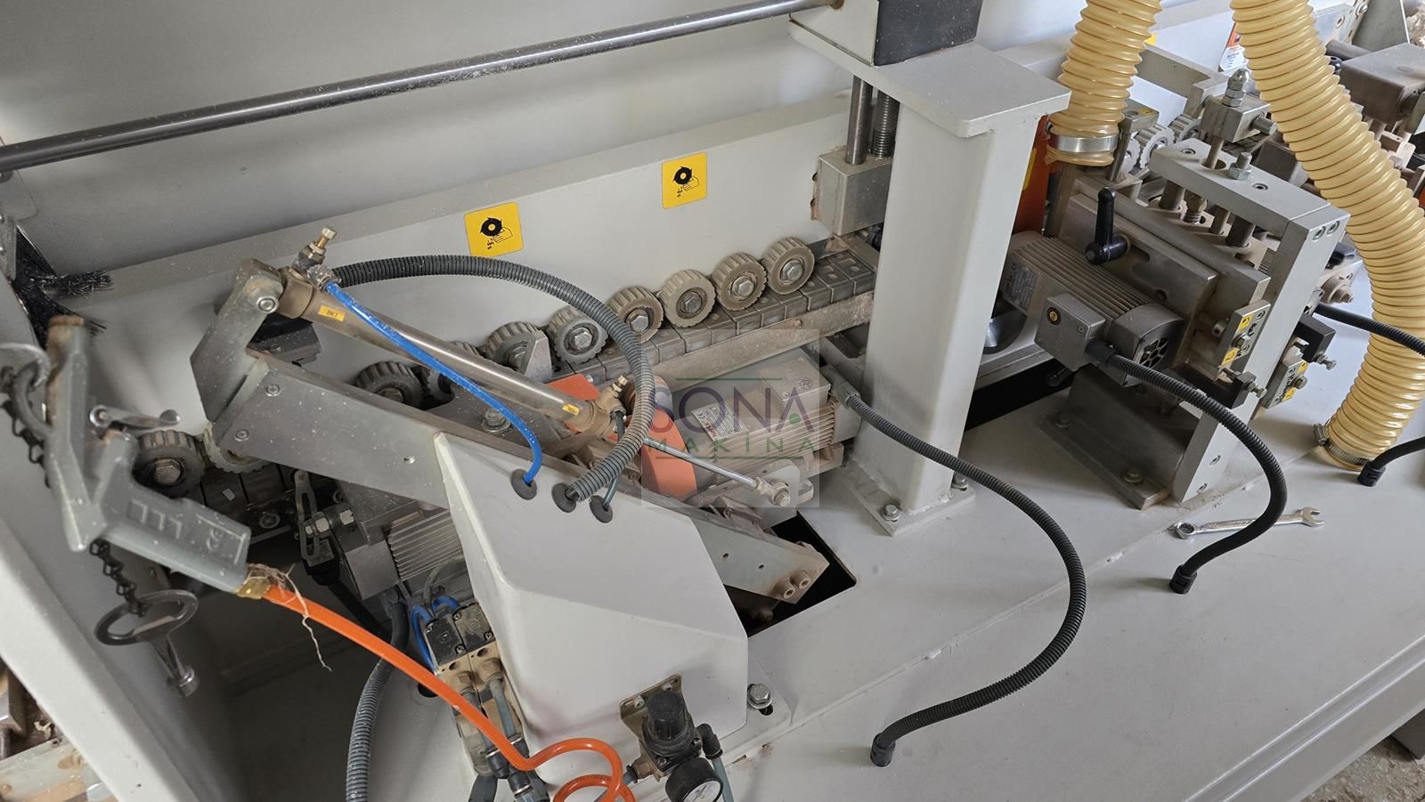 Ayzaband 4 Kenar Bantlama Makinesi (2017)