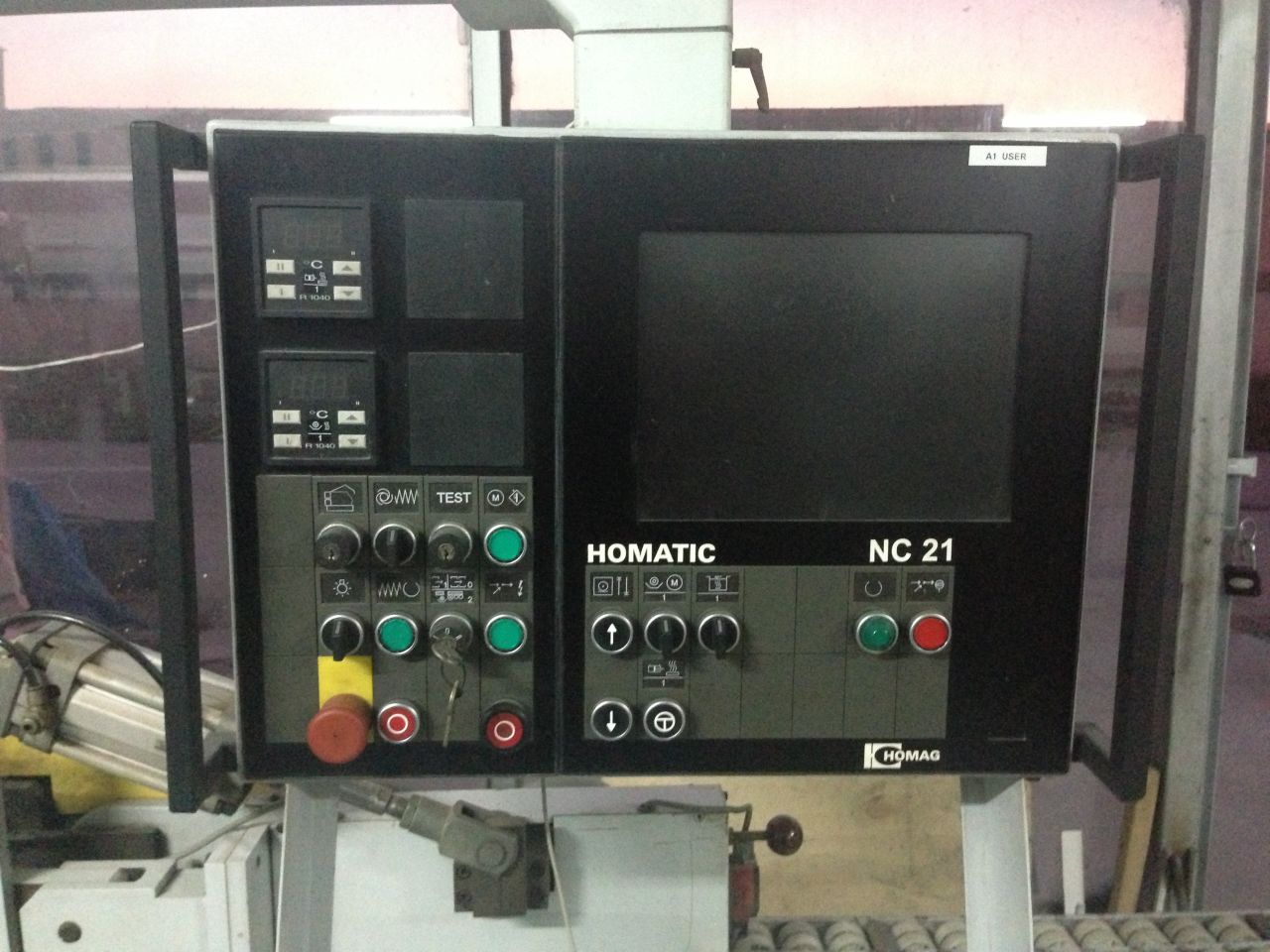 HOMAG KL 77 /A3/S2  KENAR BANTLAMA (2001)