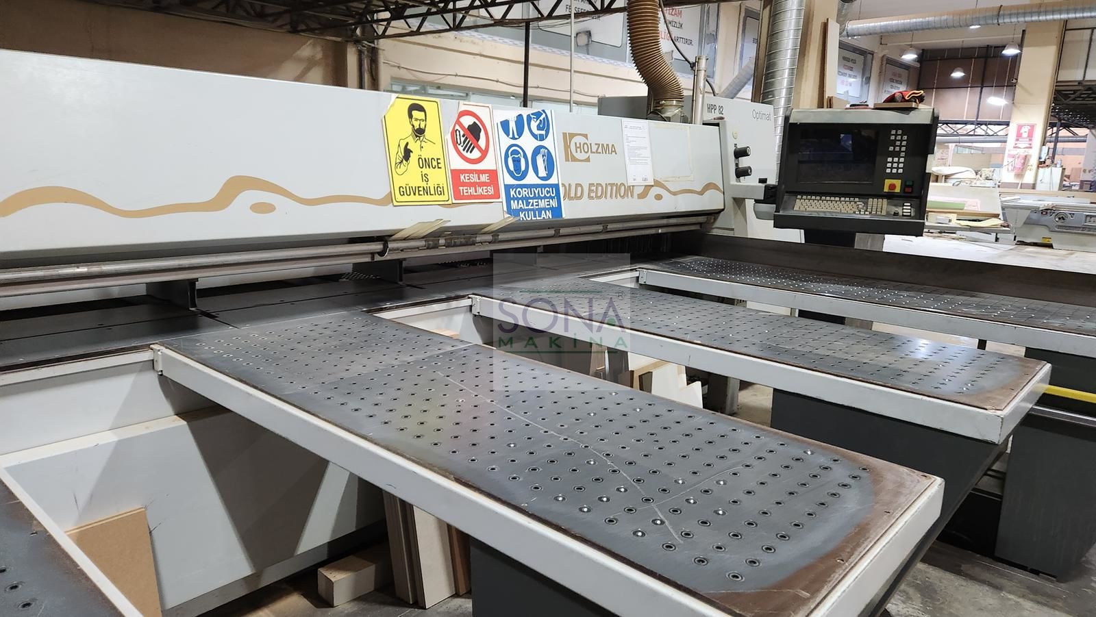 Holzma Optimat HPP 8243 Gold Edition Panel Ebatlama Makinesi (2001)