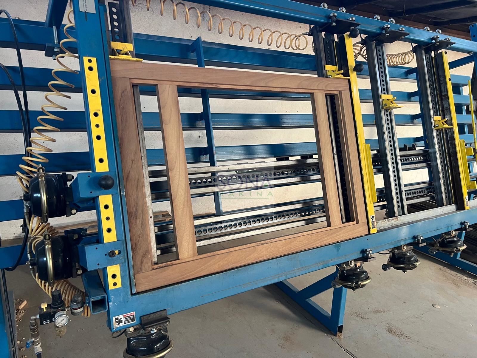 JLT CLAMPS 79K-8-DDC Profil Kapak Ve Masif Presi (Amerikan)