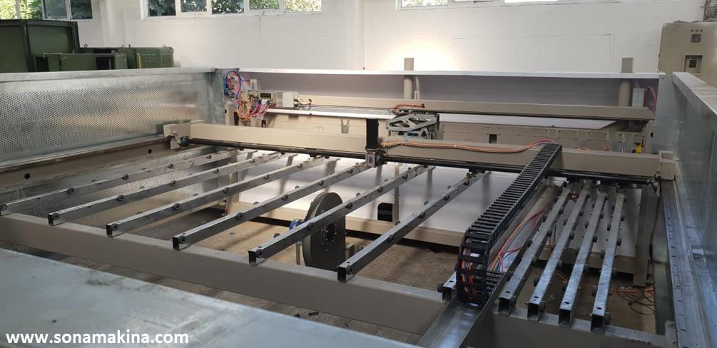 MACMAZZA Top Saw Panel Ebatlama Makinesi (2012)