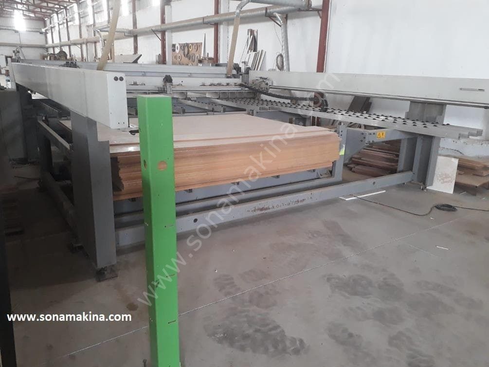 BIESSE Sektor 470 Asansörlü Panel Ebatlama Makinesi (2013) İLK EL