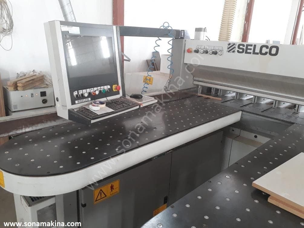 BIESSE Sektor 470 Asansörlü Panel Ebatlama Makinesi (2013) İLK EL