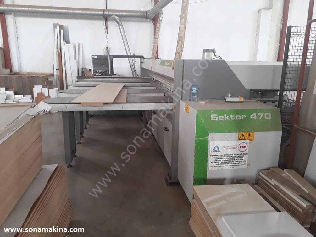BIESSE Sektor 470 Asansörlü Panel Ebatlama Makinesi (2013) İLK EL
