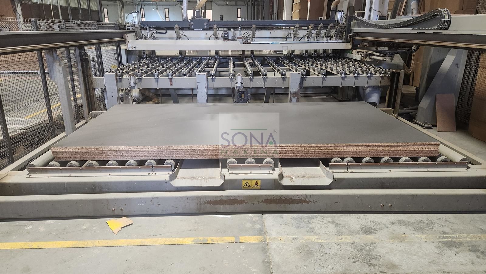 BIESSE Selco WNT 750 Twin Pusher Asansörlü Panel Ebatlama Makinesi (2011) İLK EL