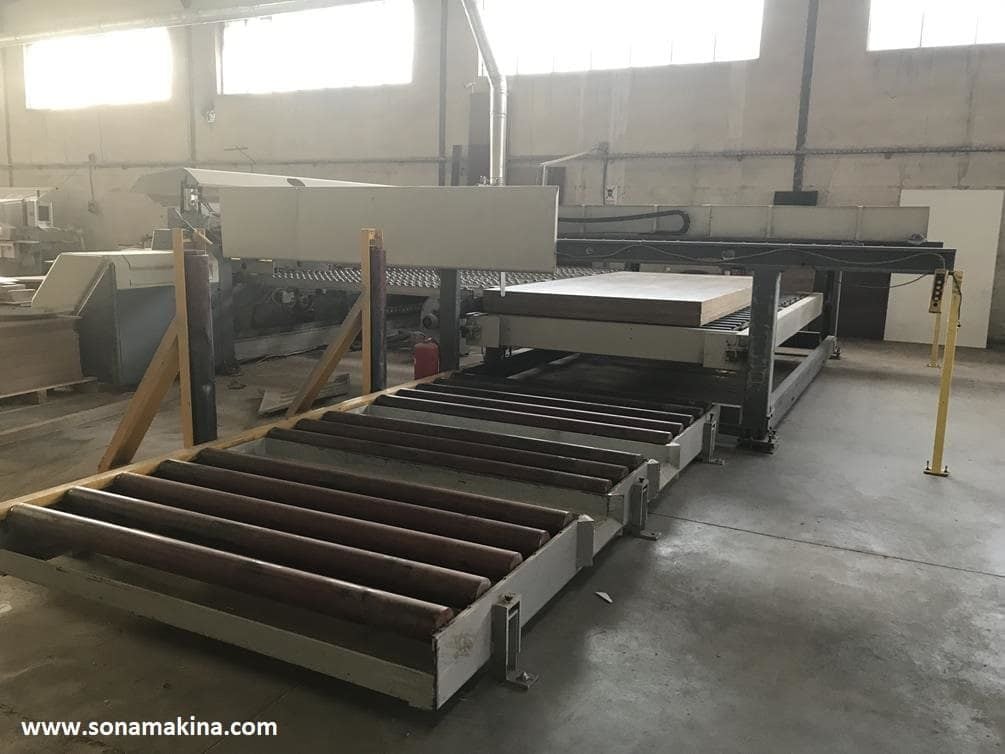 BIESSE Selco EBTL 120 Asansörlü Panel Ebatlama Makinesi (2000)
