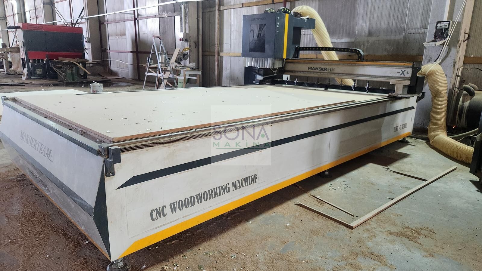 Makser Zenit 3 2136 Düz Tabla CNC Makinesi (2022)