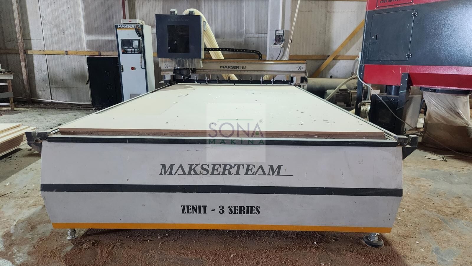 Makser Zenit 3 2136 Düz Tabla CNC Makinesi (2022)