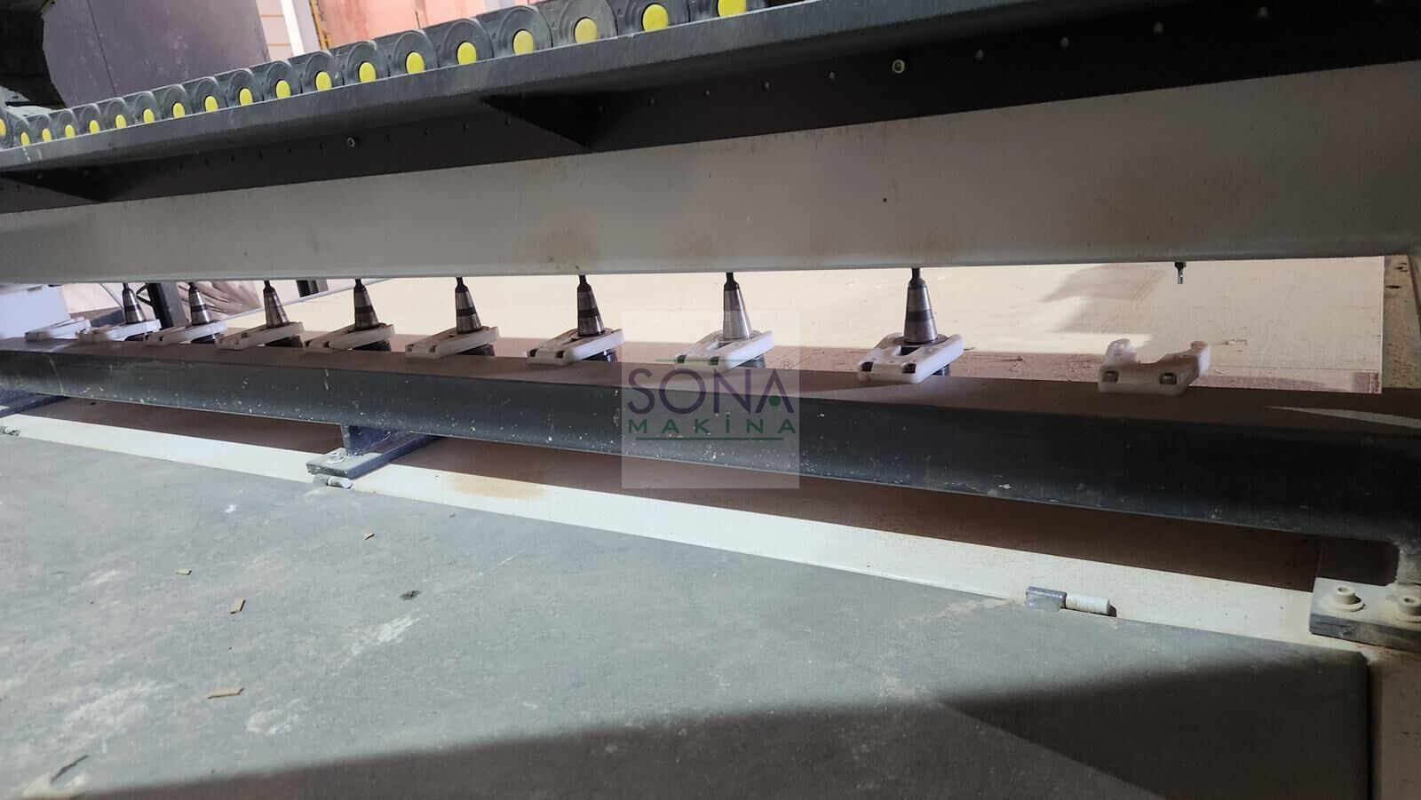 Makser Zenit 3 2136 Düz Tabla CNC Makinesi (2022)