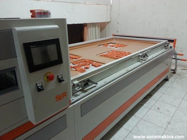 MAKSER MULTX WP 4 Otm Vakum Pres Makinesi (2011) 3 Tablalı + Otomatik (İLK EL)