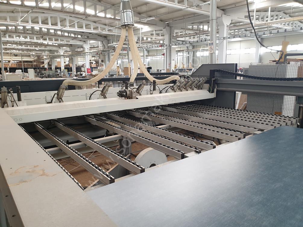 BIESSE Selco WNT 650 Asansörlü Panel Ebatlama Makinesi (2012) İLK EL