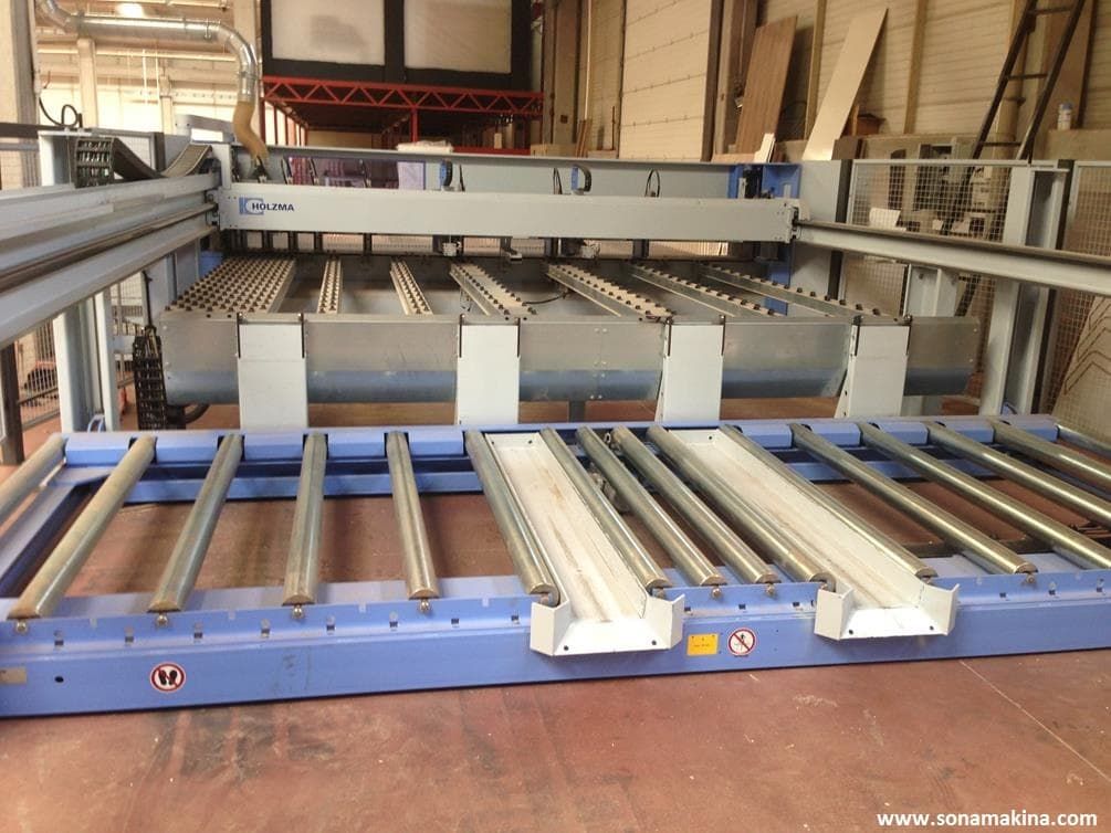 HOLZMA Optimat HPL 400/43/22 Asansörlü Panel Ebatlama Makinesi (2014)