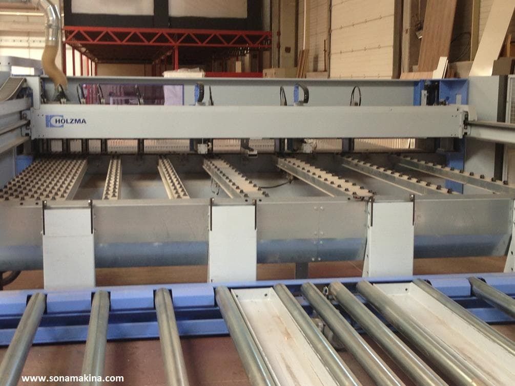 HOLZMA Optimat HPL 400/43/22 Asansörlü Panel Ebatlama Makinesi (2014)