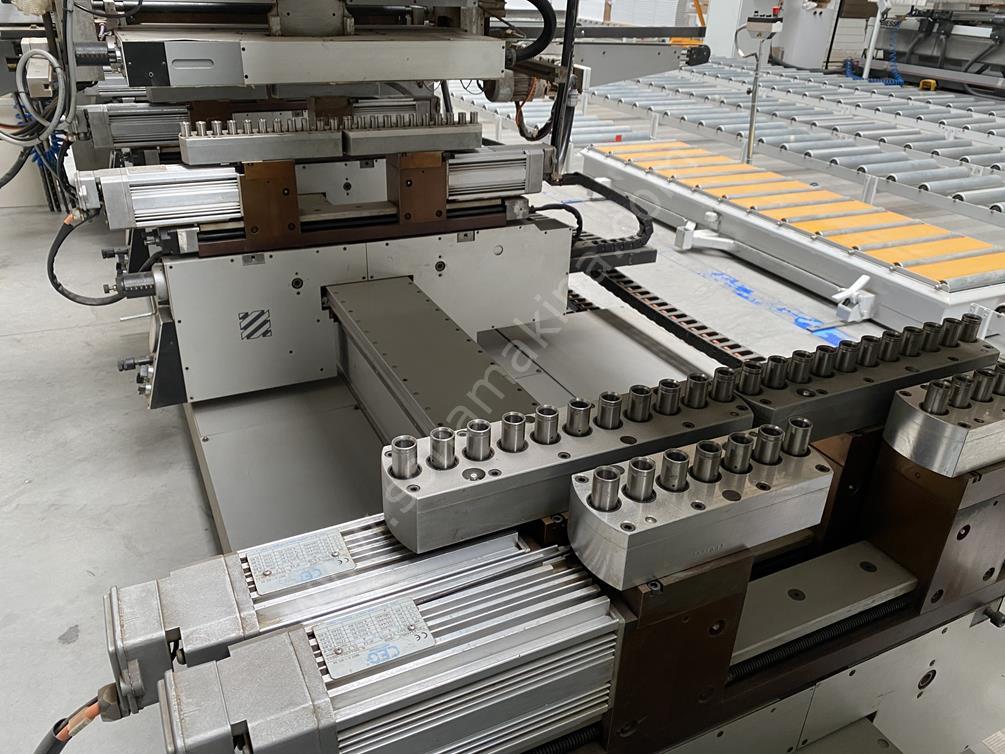 Biesse Techno KFD 5+2+2 Çoklu Delik Makinesi (2011) İLK EL