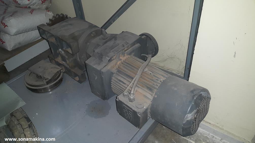 HOMAG KENAR BANTLAMA VARYATÖRLÜ REDİKTÖR