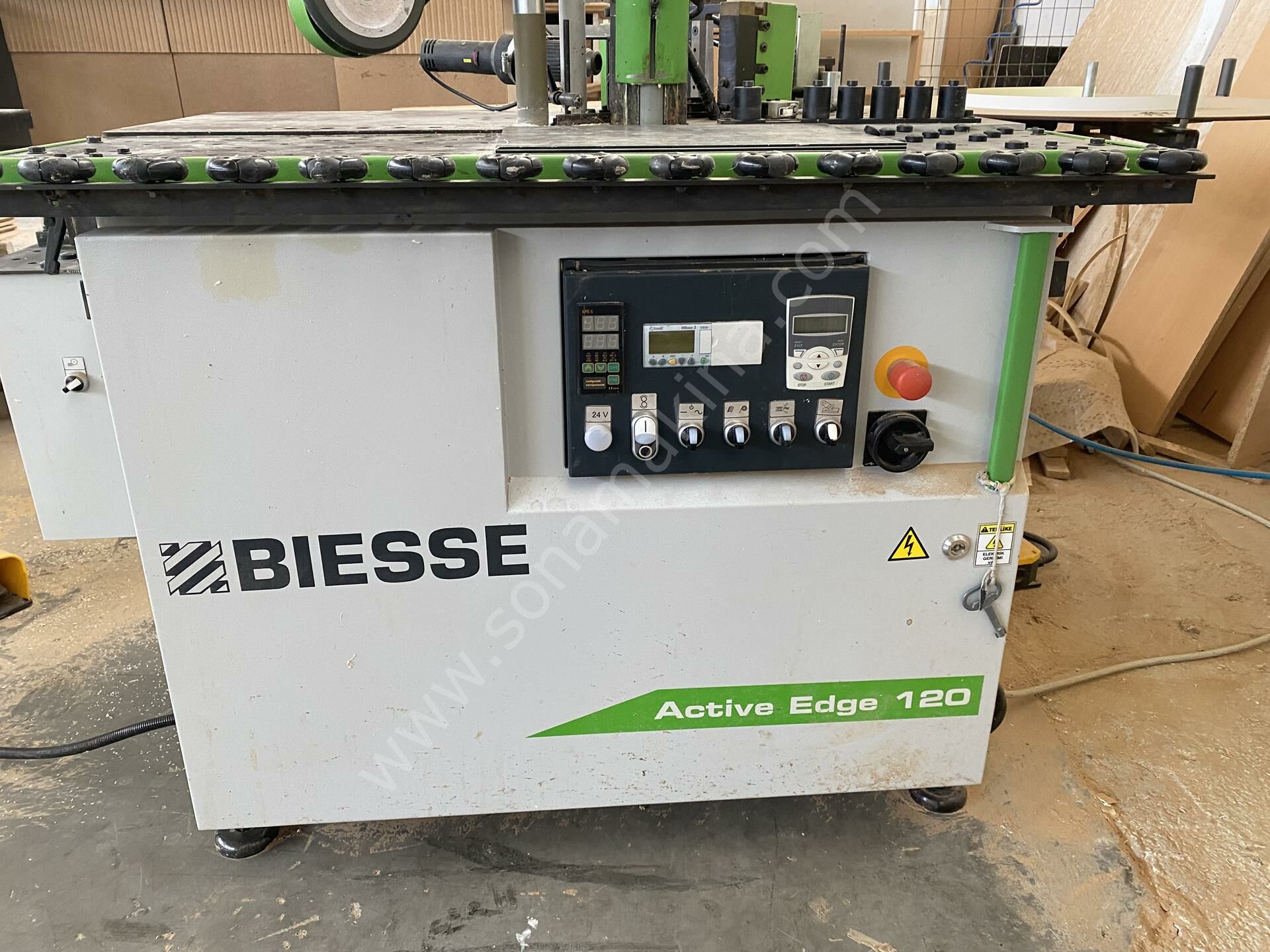 BIESSE Active Edge 120 Eğri Kenar Bantlama Makinesi+Freze (2012)