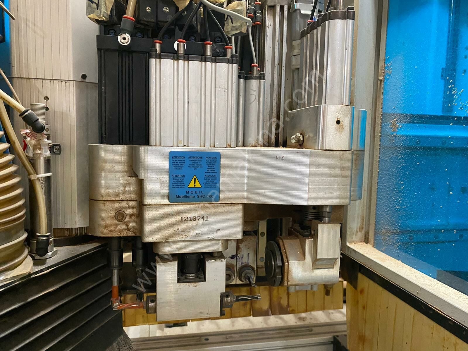 AES Vega 1345 Cnc (2012)