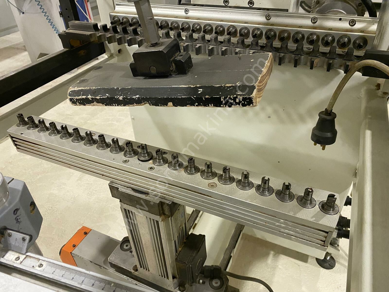 VITAP Forma 120 LCD Çoklu Delik Makinesi 2+1 (2012)