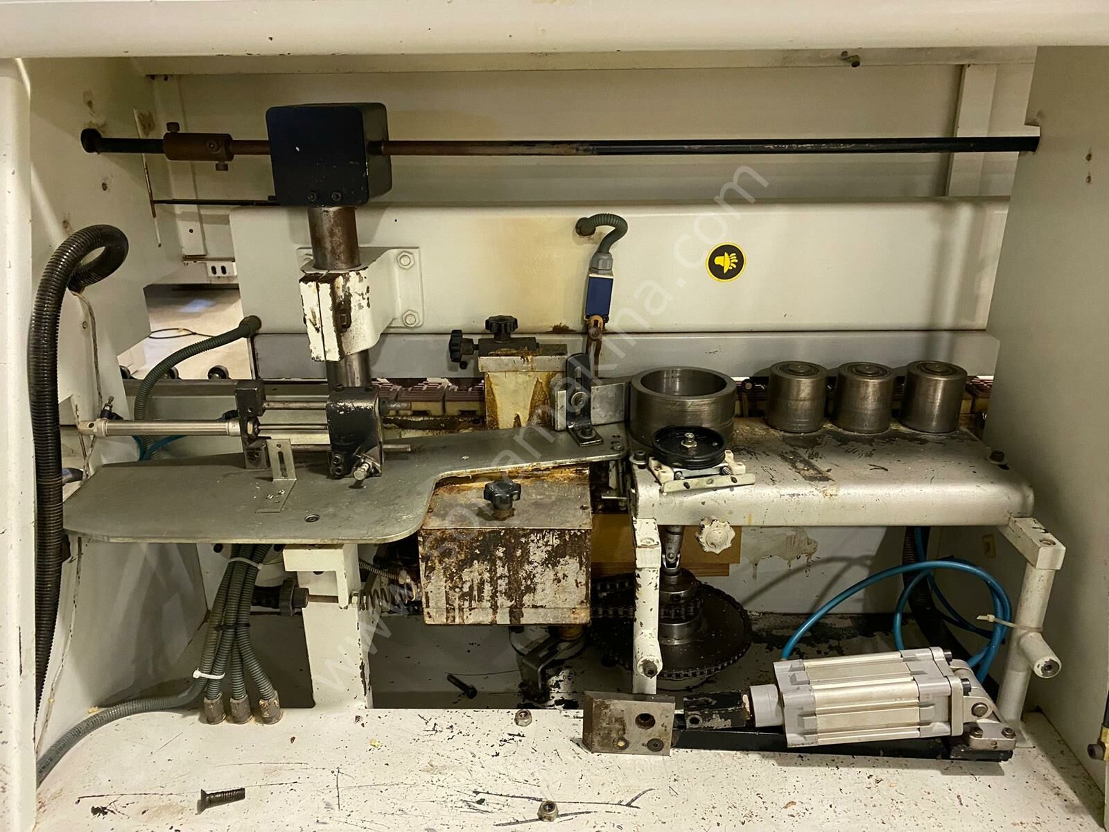 Hizmetim Kenar Bantlama Makinesi