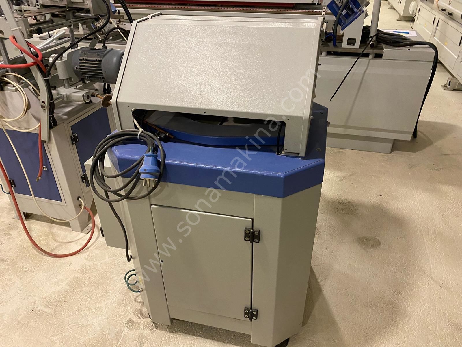 Özçelik Meteor-I Açılı Profil Kesim Makinesi-2010