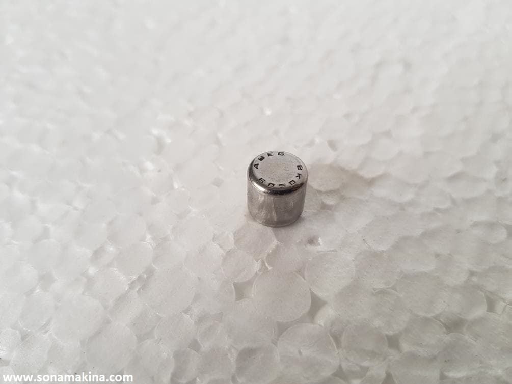 KENAR BANTLAMA TUTKAL KAZAN ALTI ŞAFT RULMANI 9X8.8 mm