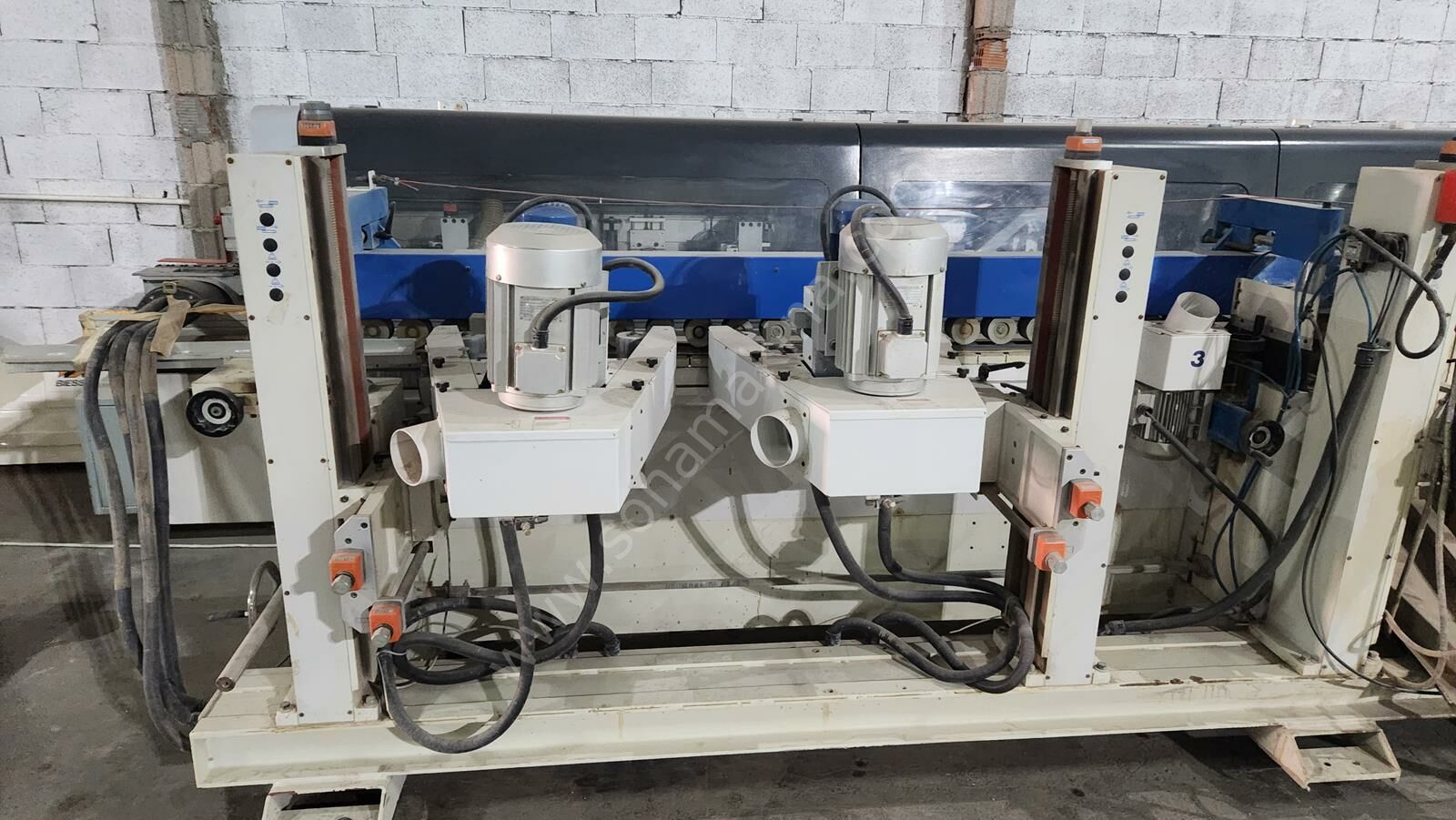 Foshan Edge Coter M Kenar Zımpara ve Boyama Makinesi U.V. (2011)