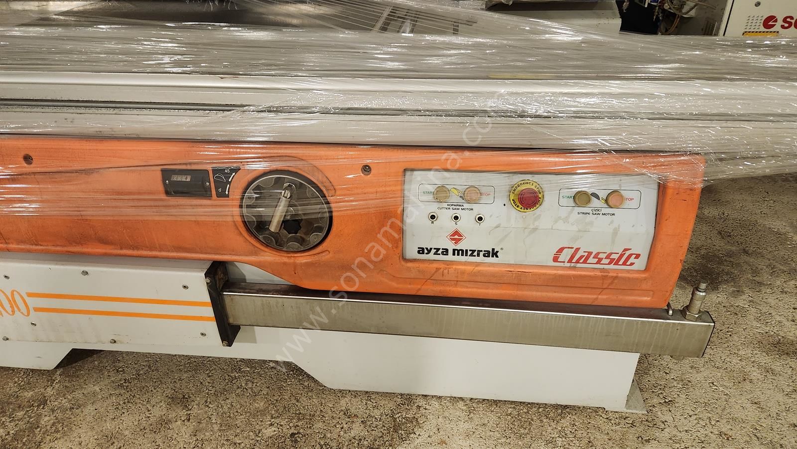 Ayza Mızrak Classic-3200 Yatar (2012)