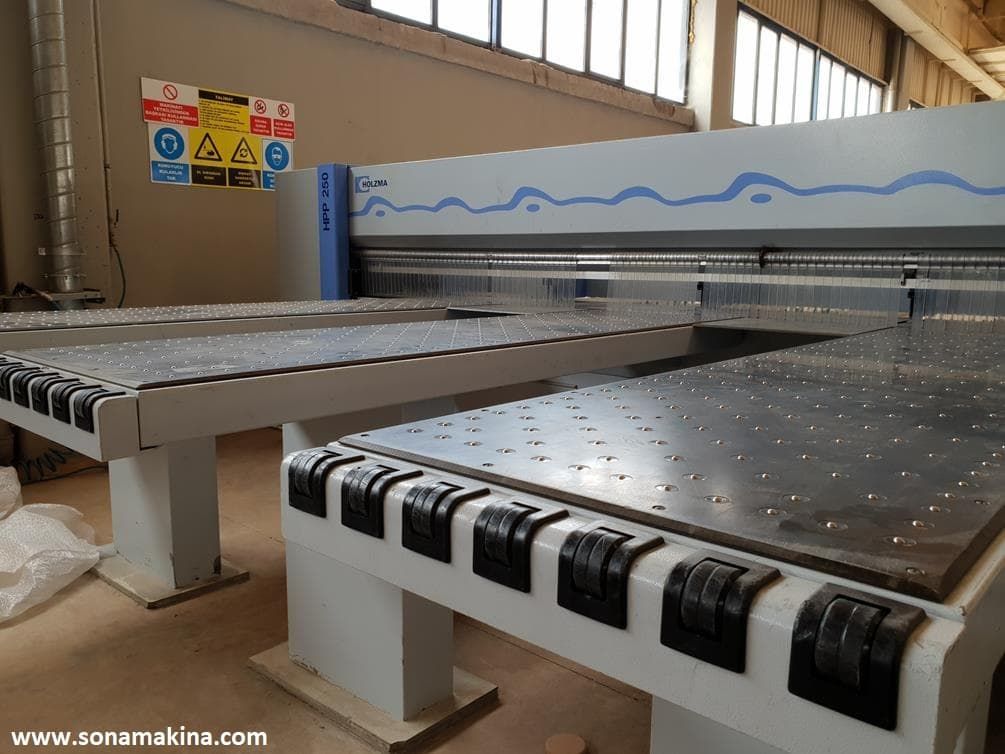 HOLZMA Optimat HPP 250/43/43 Panel Ebatlama Makinesi (2015)